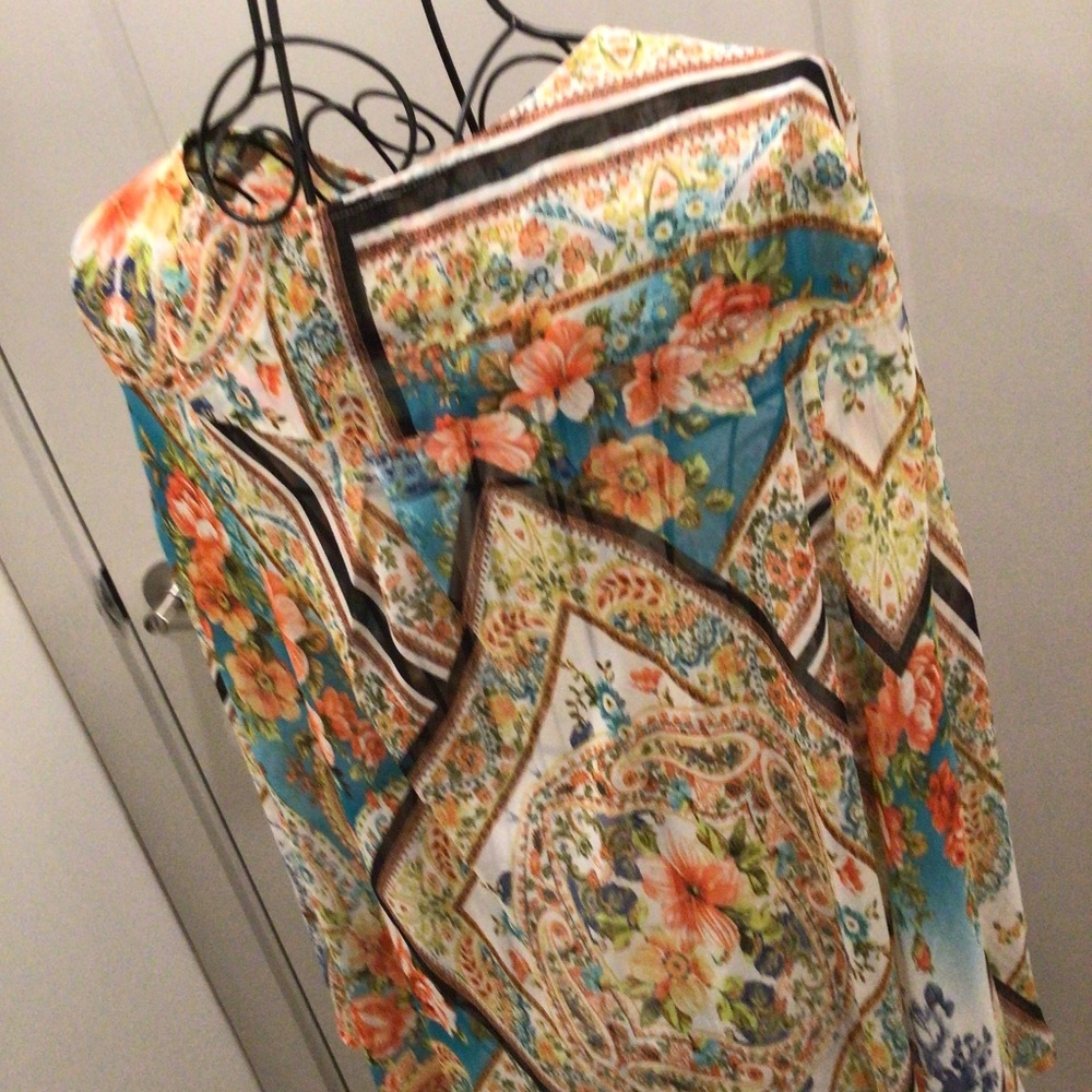 Isabel Hayley Sheer Floral Boho Blouse - Picture 5 of 10